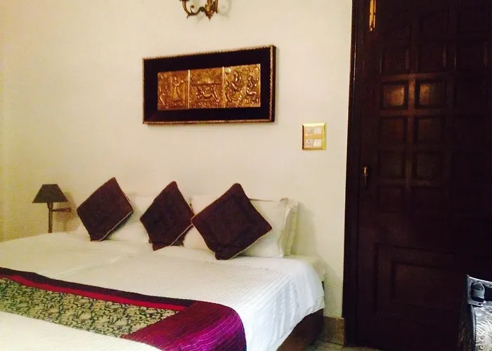 Master Bed And Breakfast New Delhi